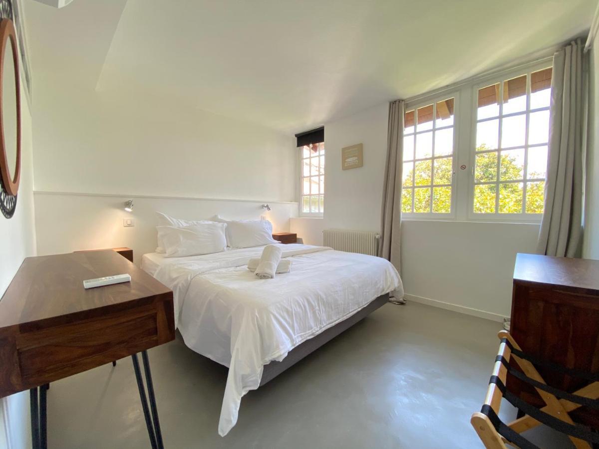 Boutique Un En Appartement
